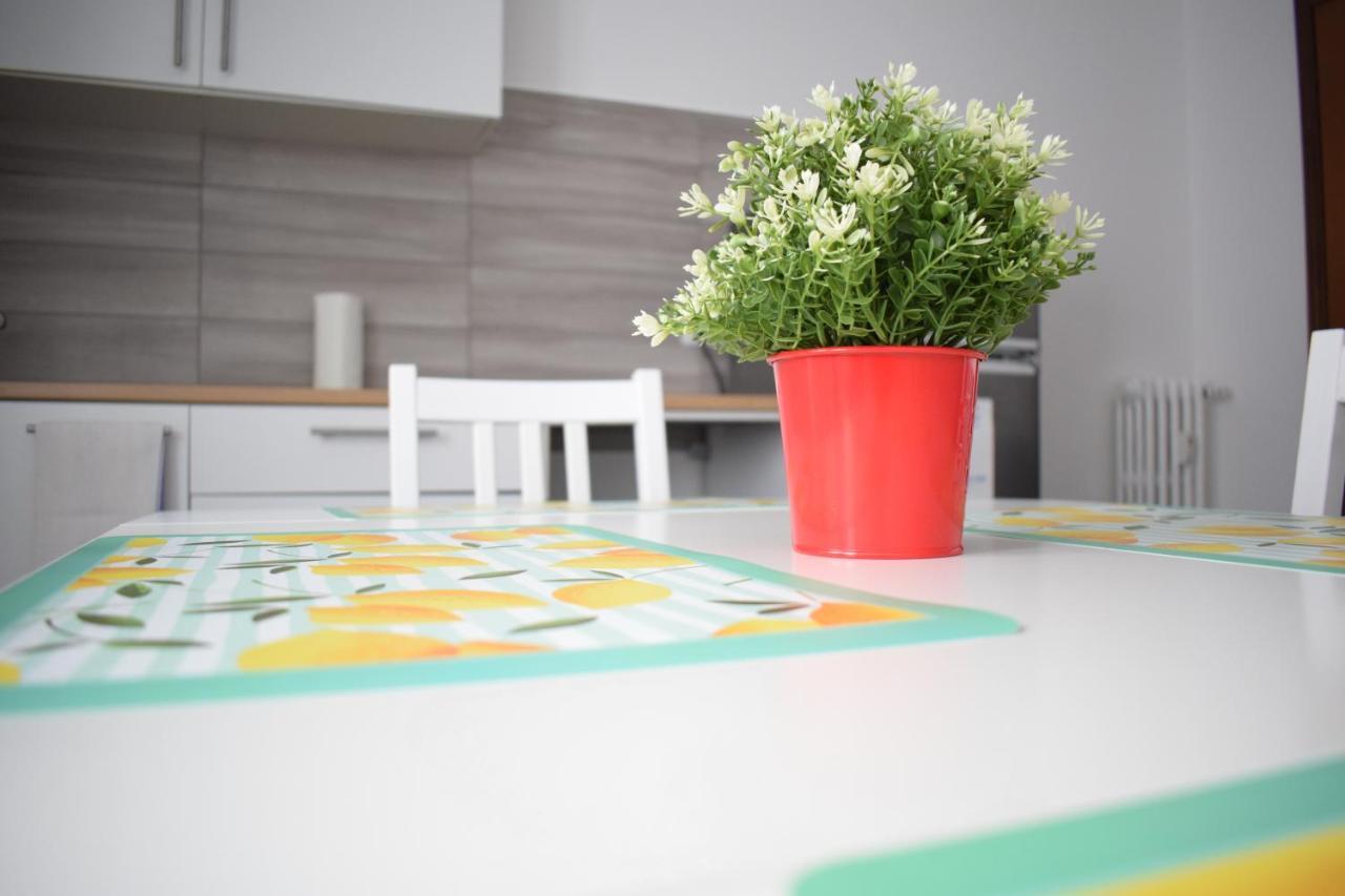 L'Arche Comfort&Relax - Gambara Square Di Via Palma Милано Екстериор снимка
